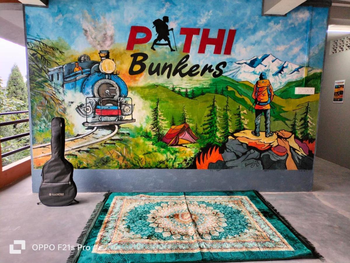 Pathi Bunkers Ostello Darjeeling  Esterno foto
