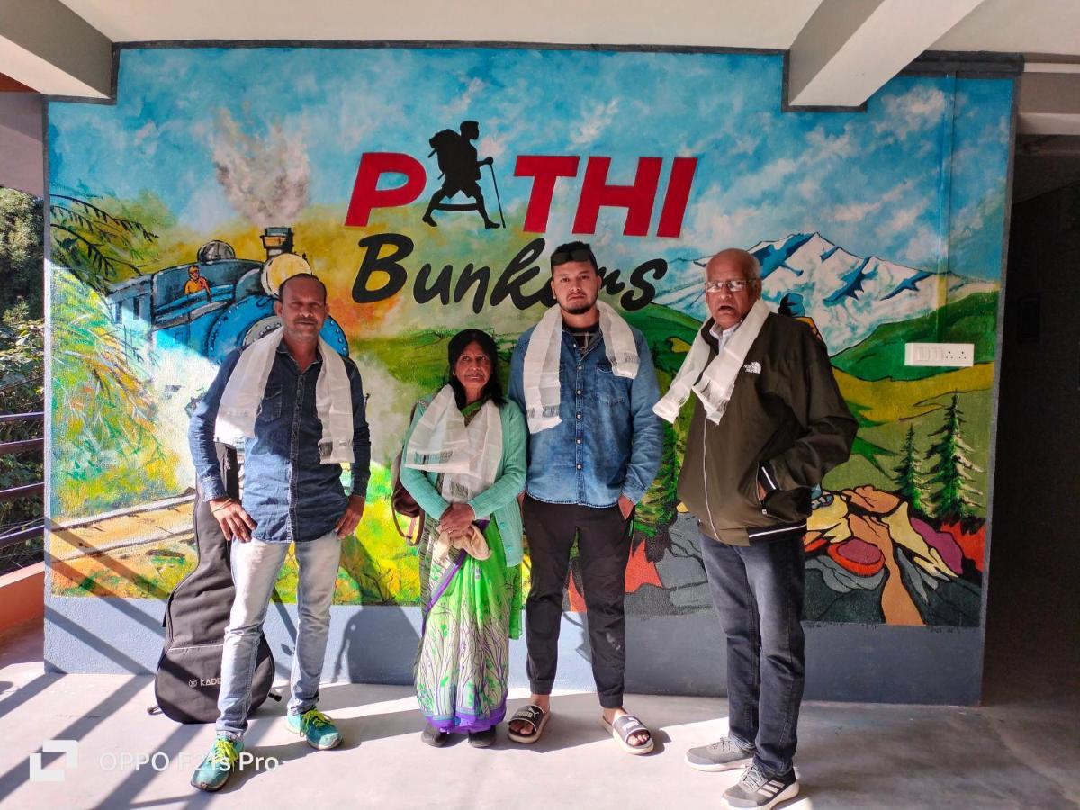 Pathi Bunkers Ostello Darjeeling  Esterno foto