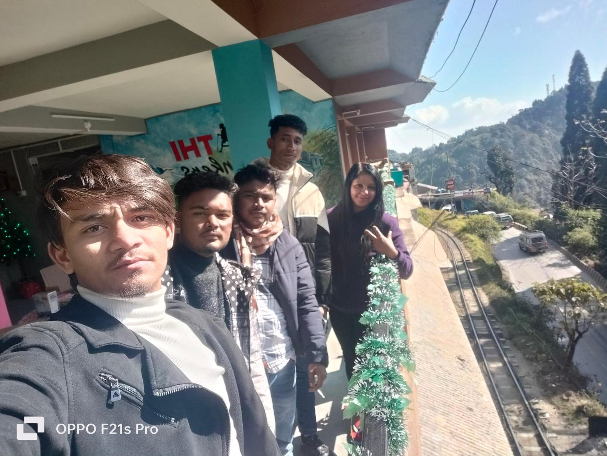 Pathi Bunkers Ostello Darjeeling  Esterno foto